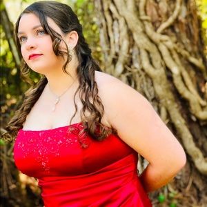 Meet your Posher, Skylar